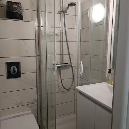 Joli Res Au Calme En Rez De Jardin A Bandol. Bandol