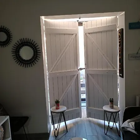Joli Res Au Calme En Rez De Jardin A Bandol. Apartment *