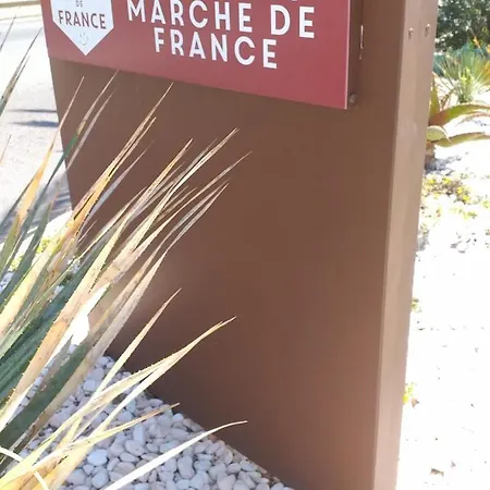 Joli Res Au Calme En Rez De Jardin A Bandol. Apartment Bandol