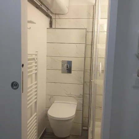 Joli Res Au Calme En Rez De Jardin A Bandol. Apartment *